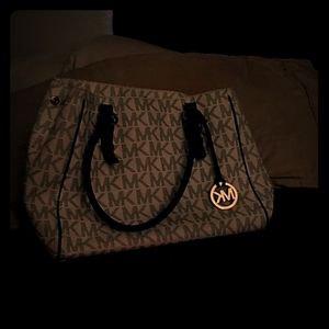 Michael Kors purse